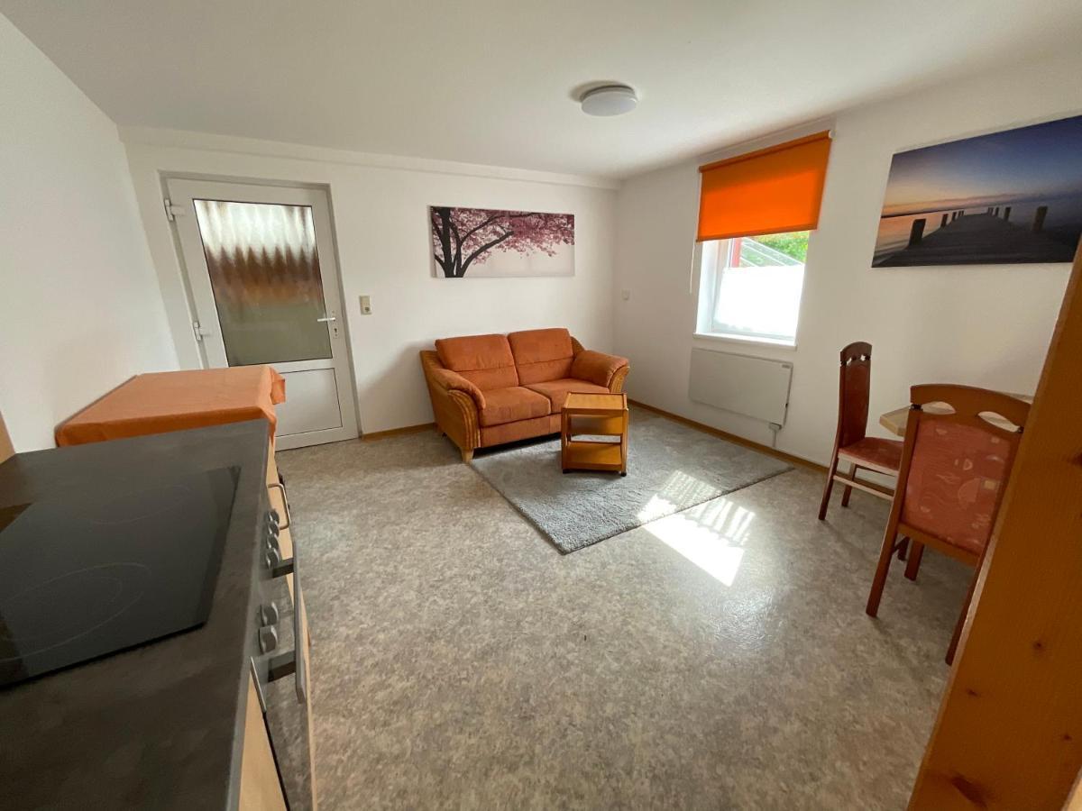 Ferienwohnung Am Kalkweg バート・ゾーデン・アレンドルフ エクステリア 写真